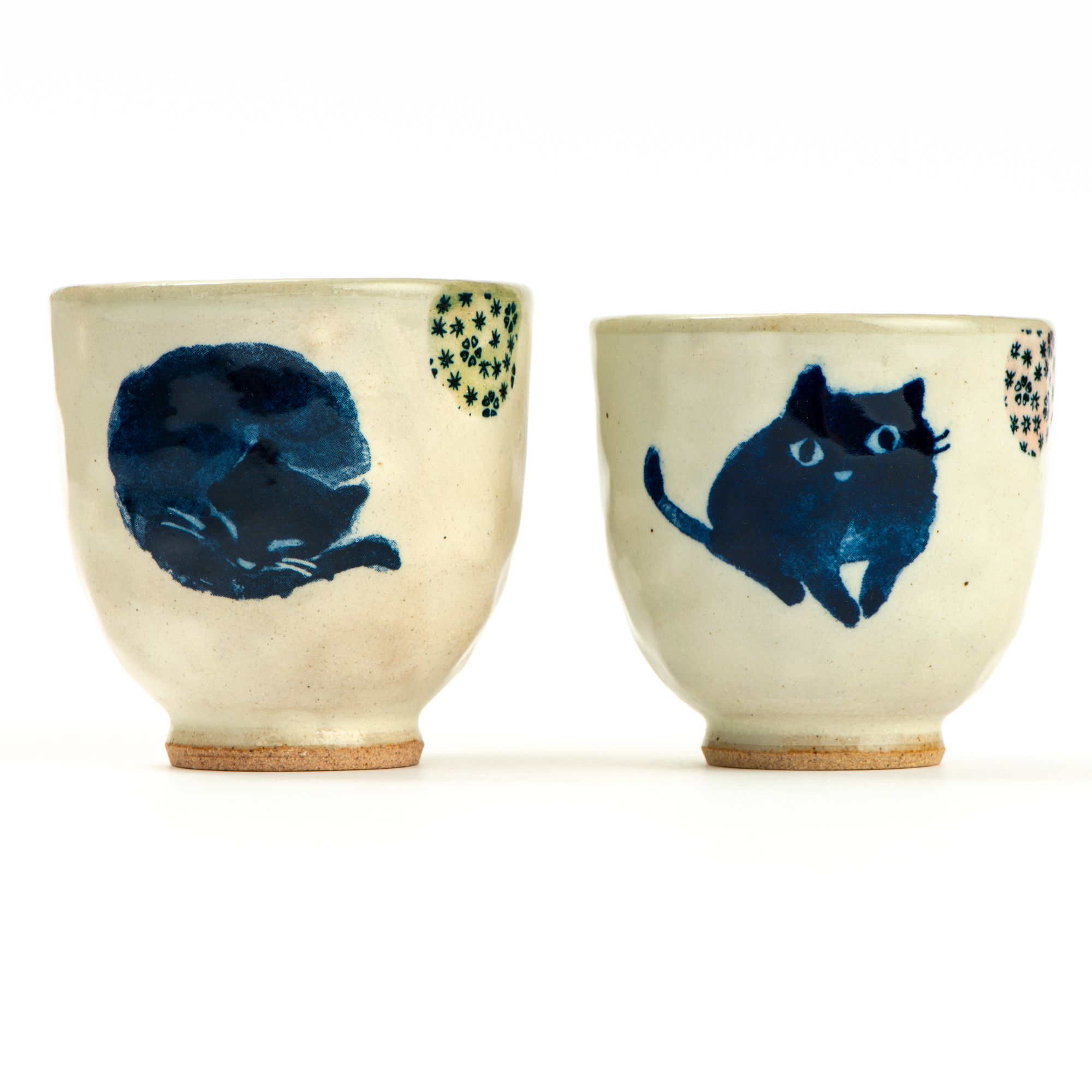 TOUGA Cat Mari Japanese Tea Cup - Large