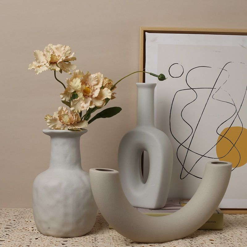 Arched Plain Ceramic Vase