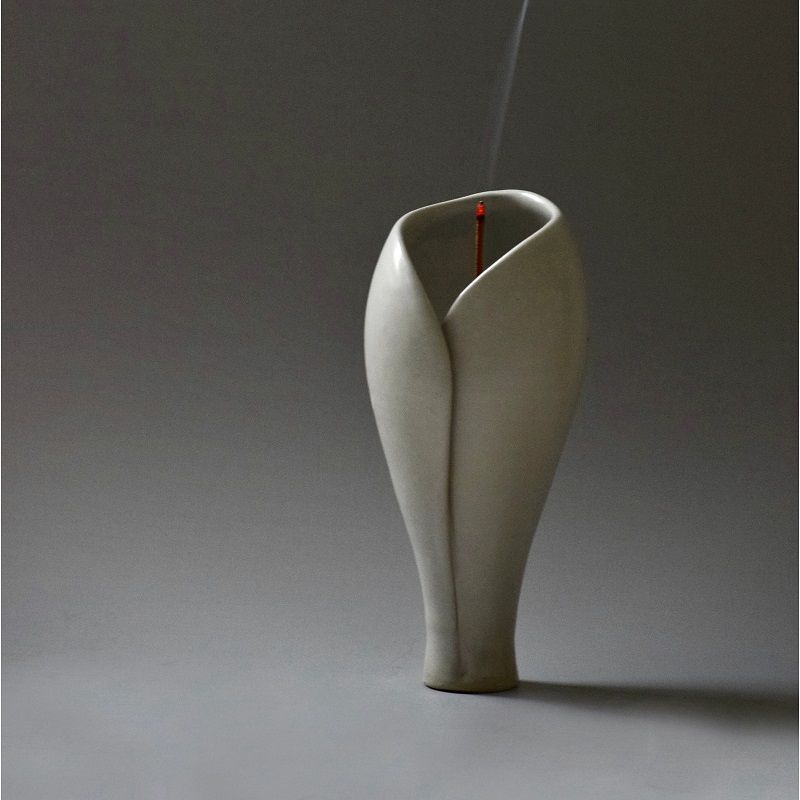 Discontinued-Chelonia Ceramics Incense Lily // Stick Incense Holder