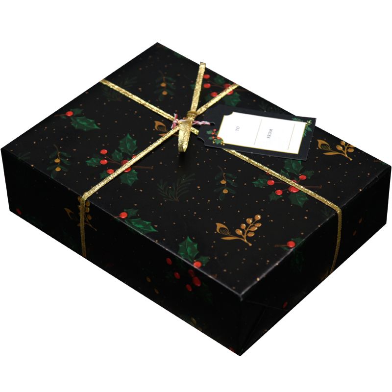 Paperplay Christmas Wrapping Paper-Christmas Mistletoe