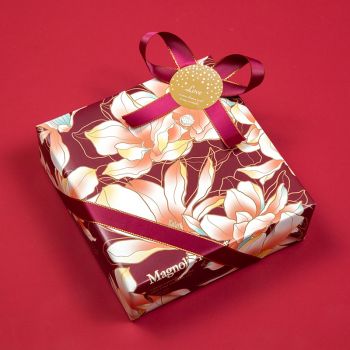 Paper Park Gift Wrapping Paper_Magnolia Flower