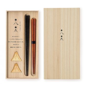  Hyozaemon Couple Chopsticks with Stands Gift Set